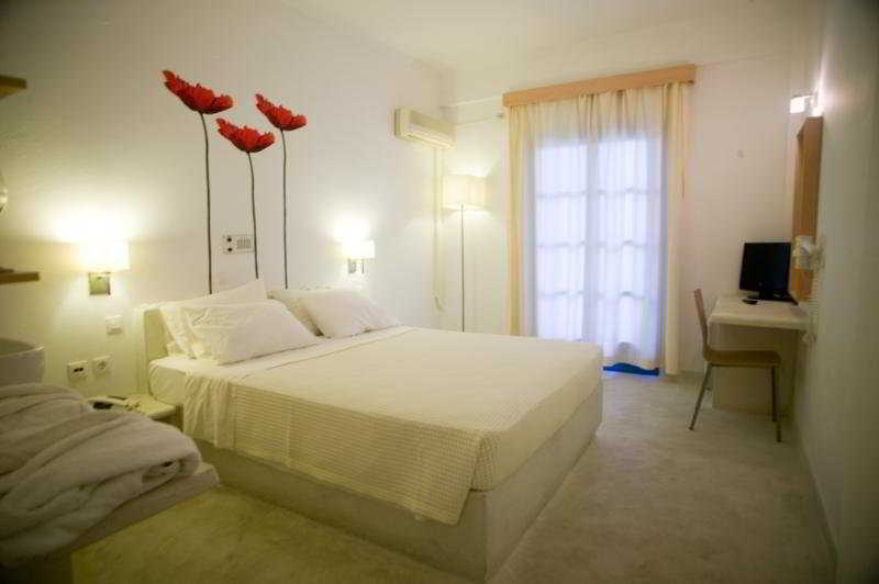 Hotel 28 Kamari  Bagian luar foto